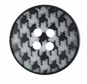 Dog Tooth Button: 4 Hole: 18mm: Black and White Code: G454418\50.