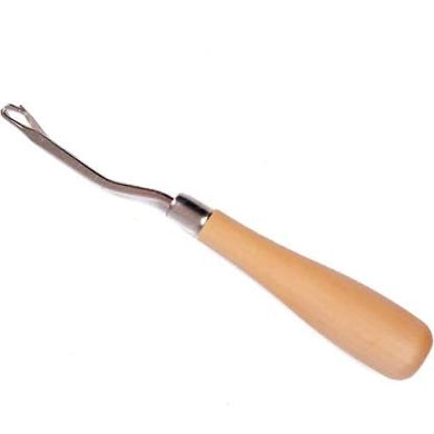 Latch hook tool, wooden handle