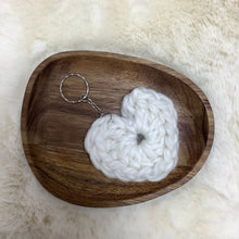 Load image into Gallery viewer, Keyring heart - Cream